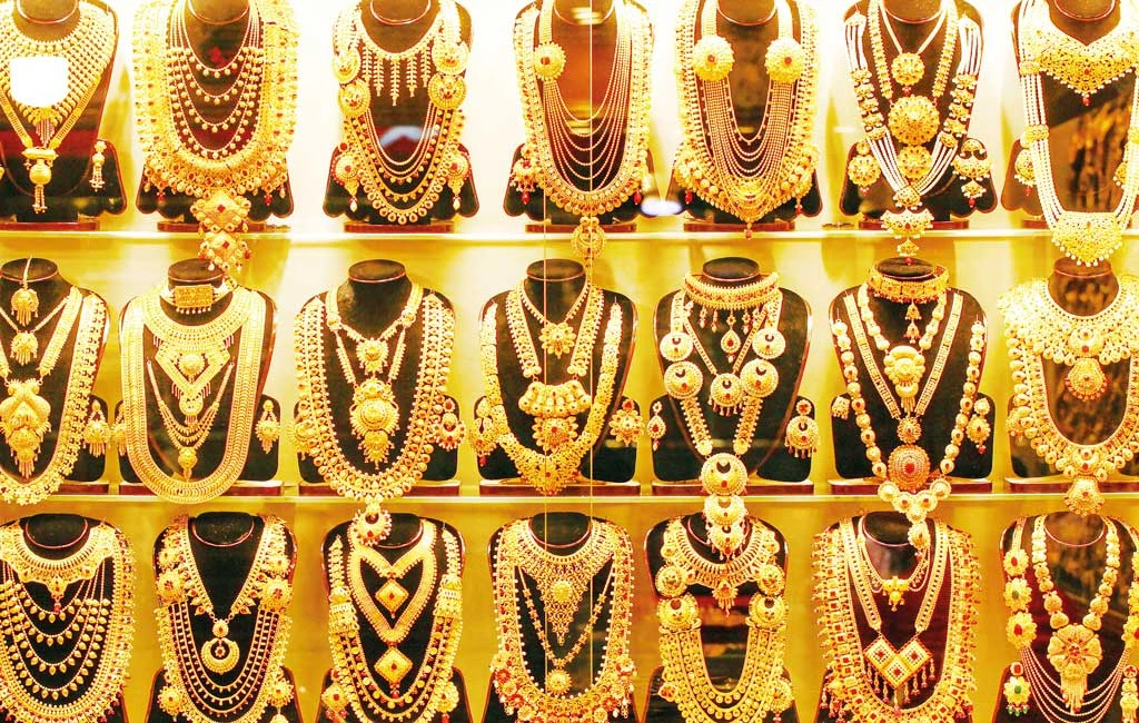 Gold costs diminished more in Pakistan