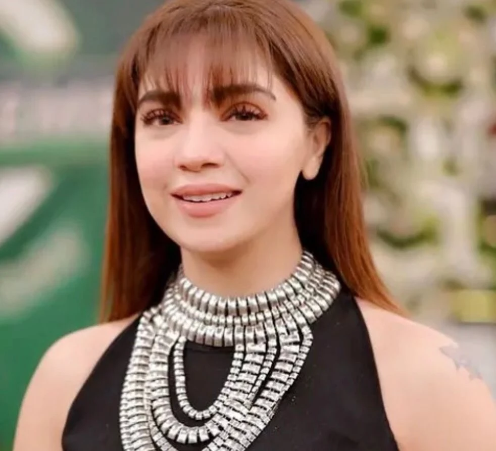 Natasha expresses annoyance over Zara Sheikh’s inability to offer intelligent responses