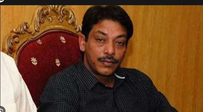 Faisal Raza Abidi submits legal notice against SC