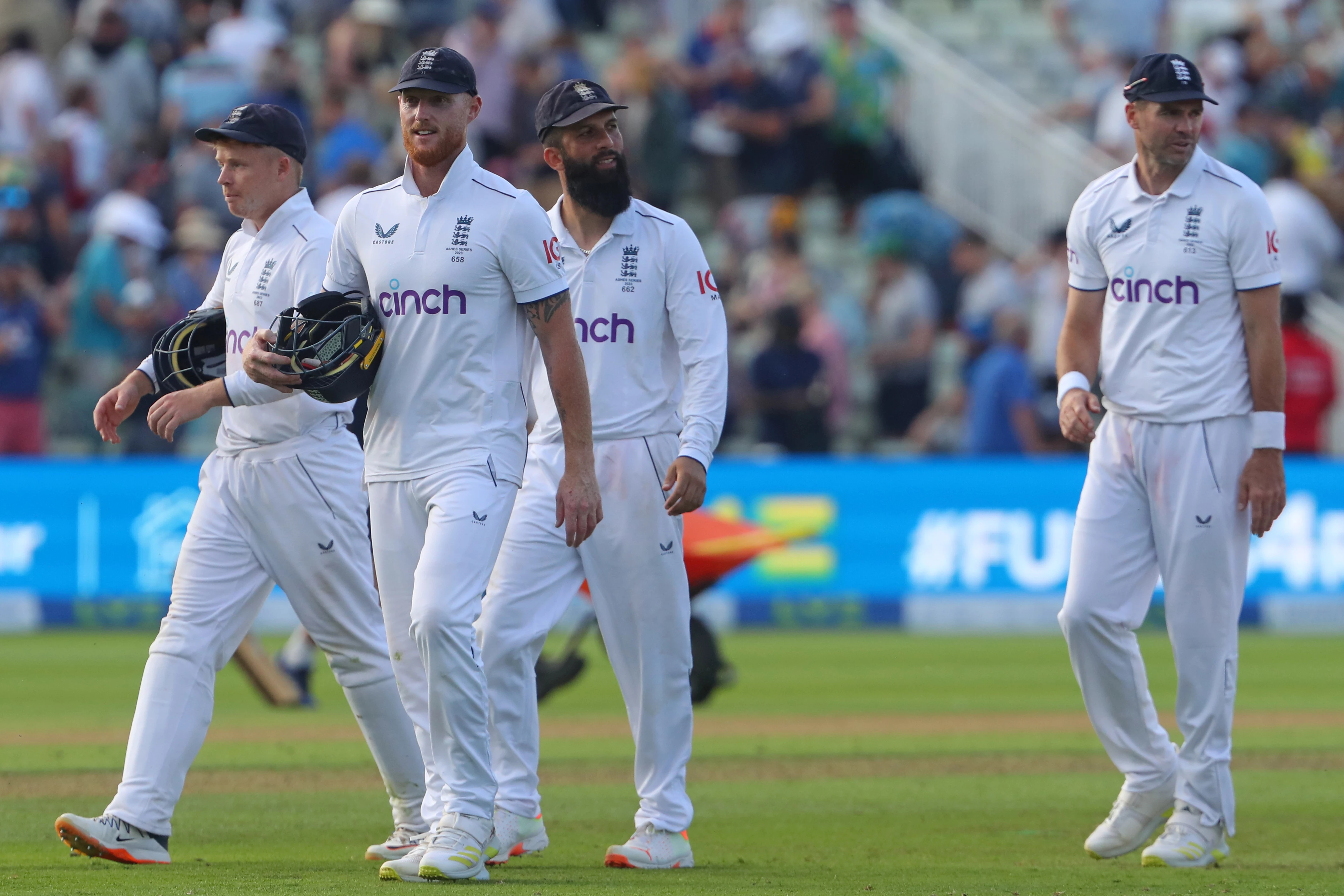 Broad revives England's victory bid as Khawaja holds firm for Australia