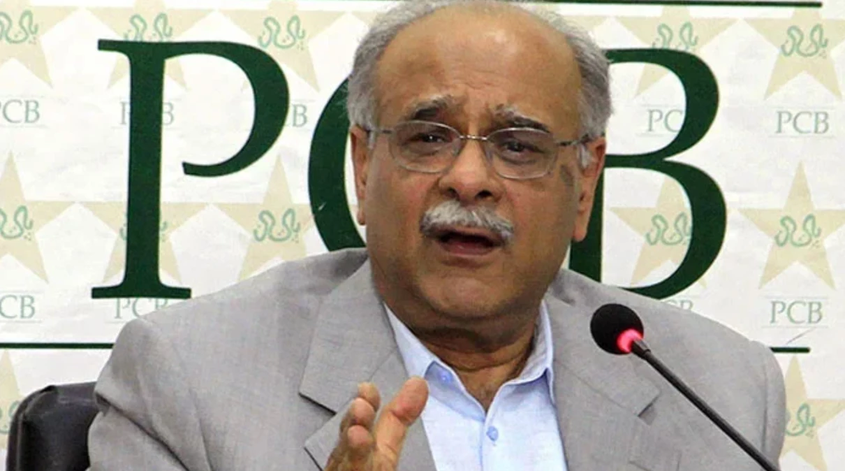 Najam Sethi steps aside from PCB chairmanship race