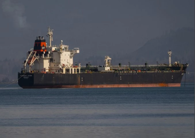 Second Russian crude oil ship docks at Karachi Port