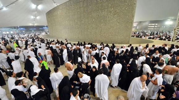 Hajj pilgrims perform 'Rami al-Jamarat' for 2nd consecutive day today