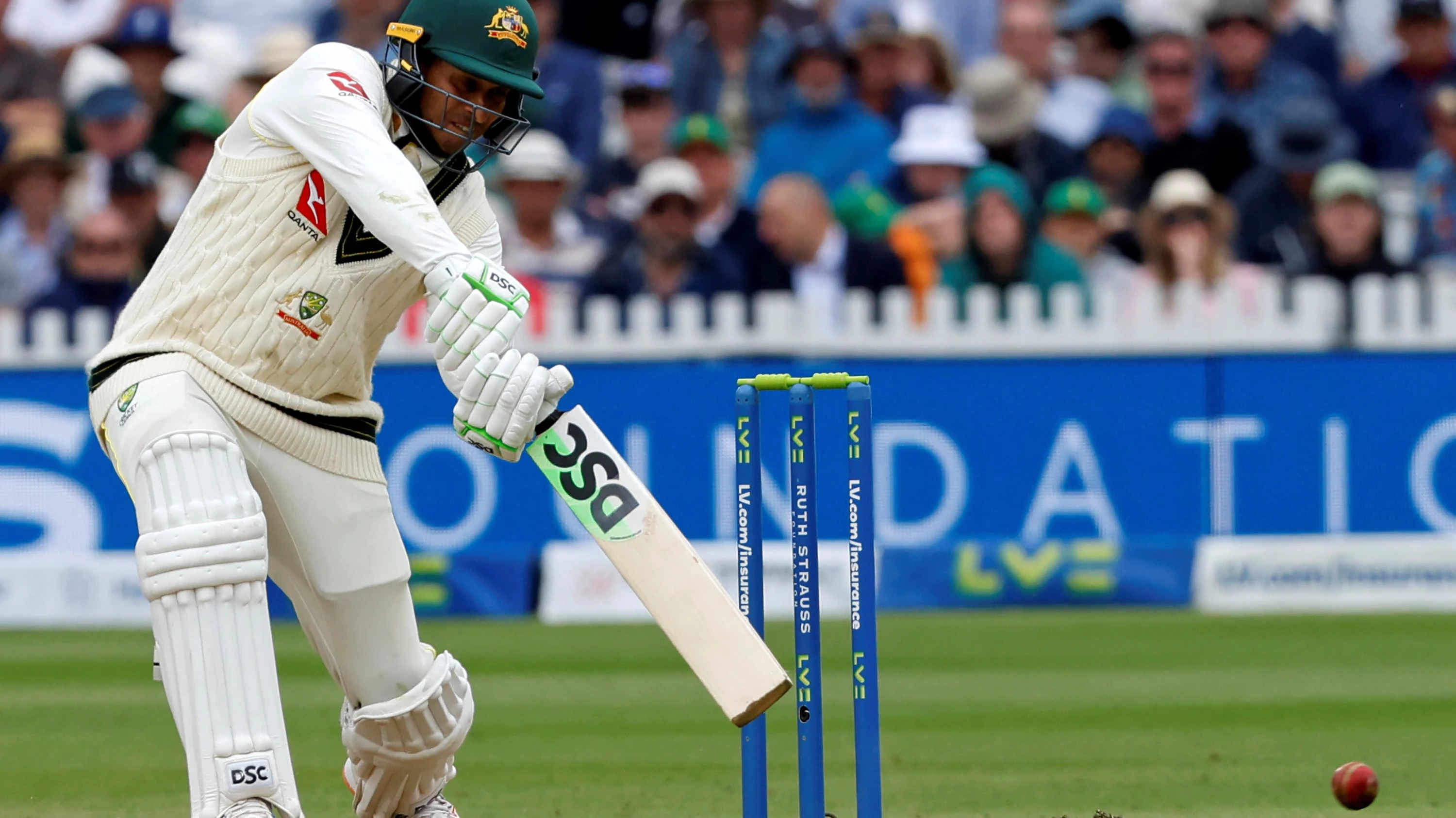 Khawaja adds to England's Ashes agony after Starc strikes in 2nd Test