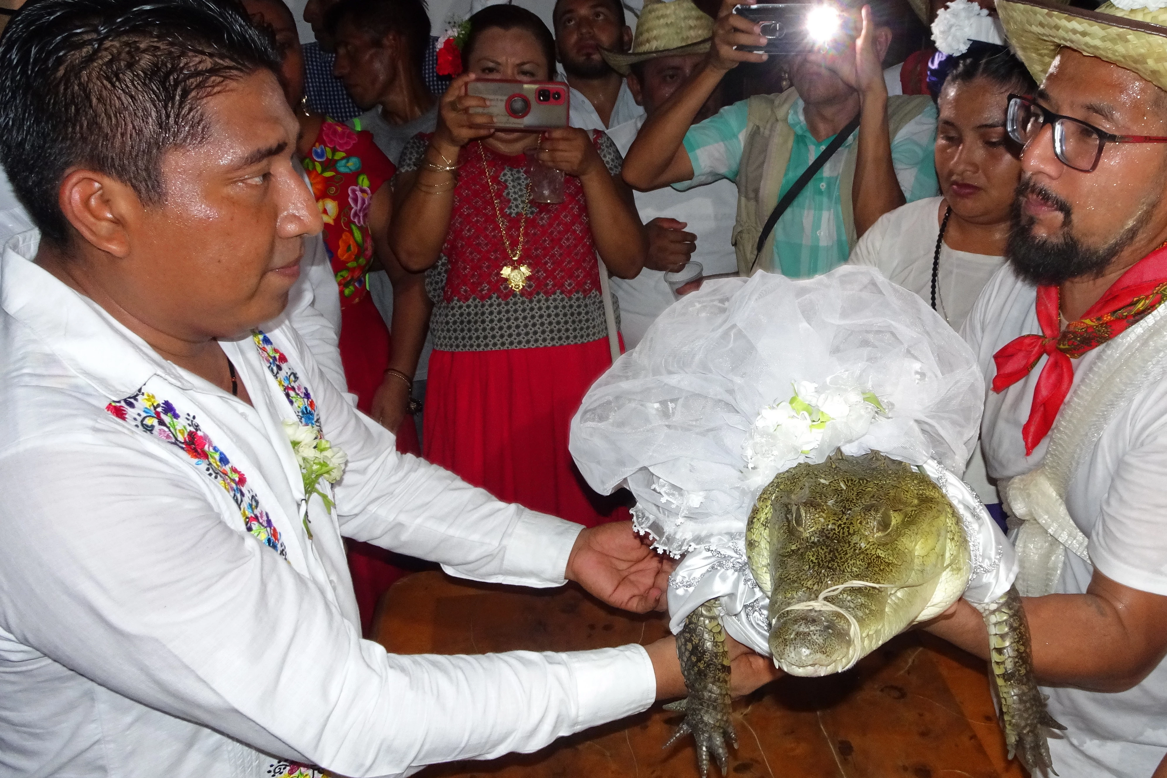 Mexican mayor weds a reptile -- and couldn't be happier!