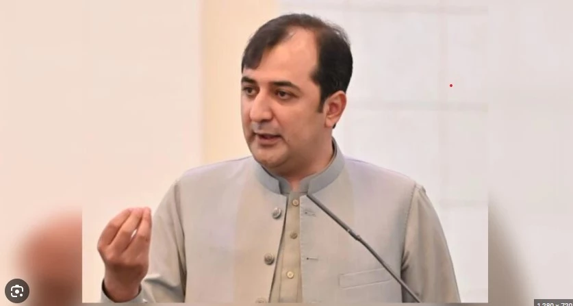 Gilgit Baltistan CM Khalid Khursheed disqualified in fake degree case