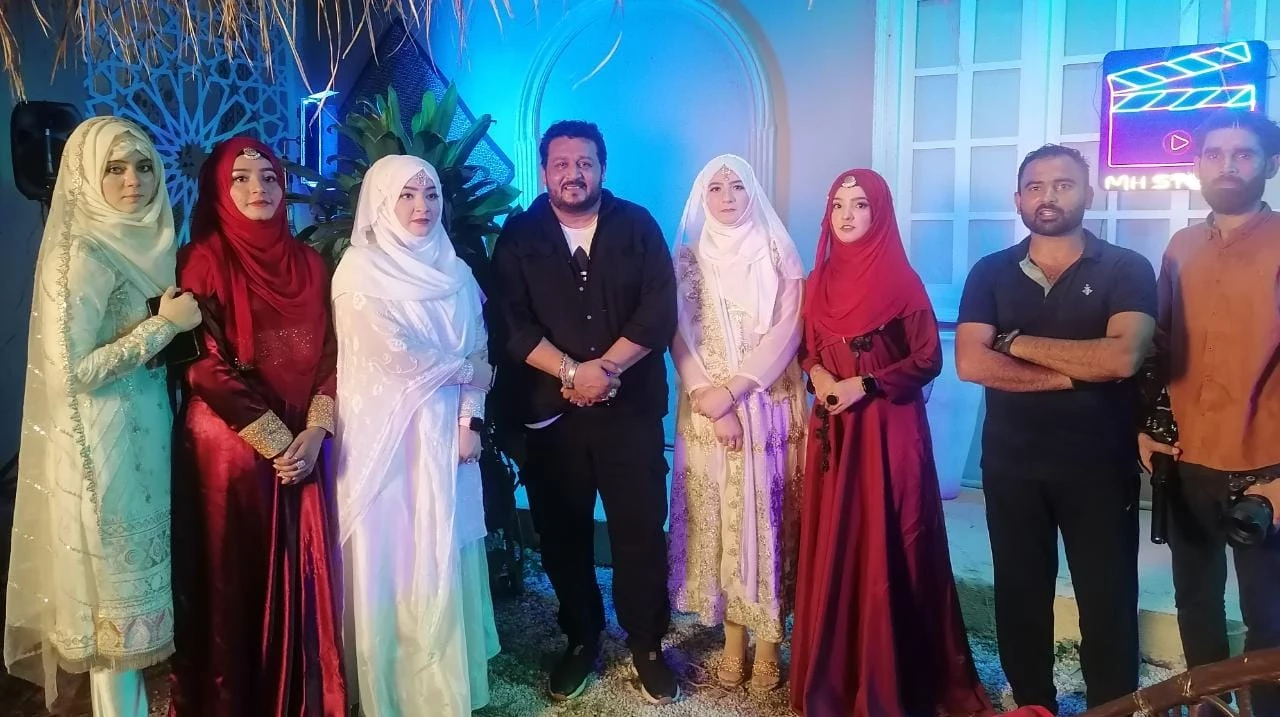 KS Kazmi introduces Rizvi Sisters