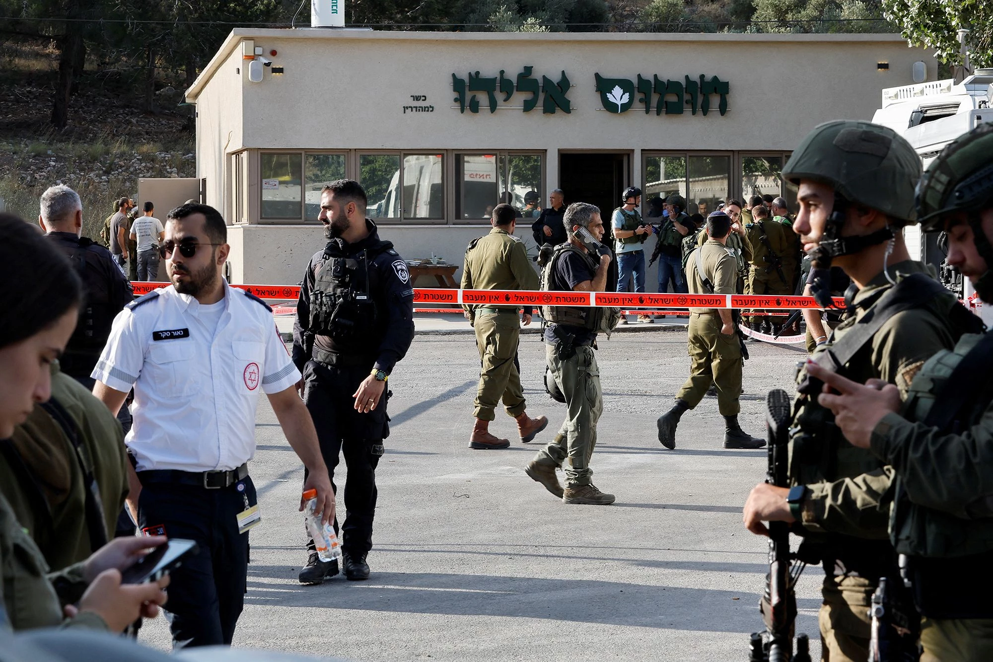 Palestinian gunman kills Israeli in West Bank, shot: security source