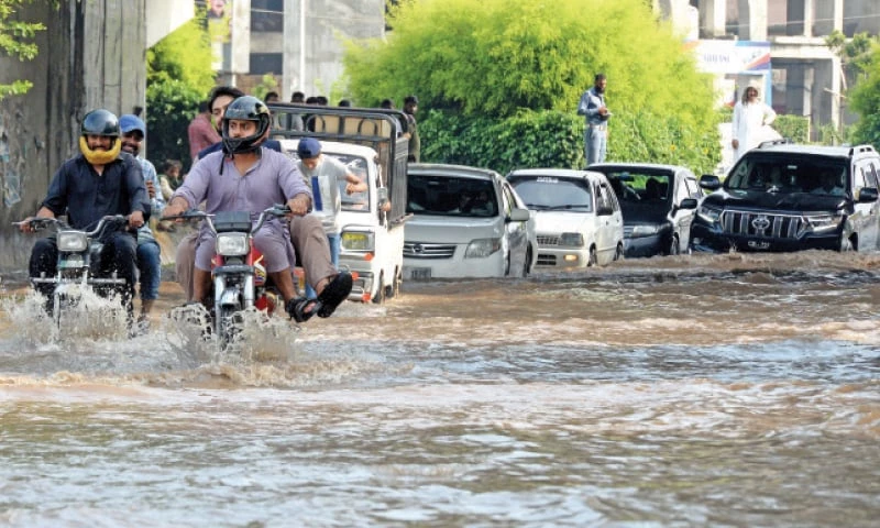 Weather alert sounded: Heavy rainfall expected to cause flooding in low-lying regions