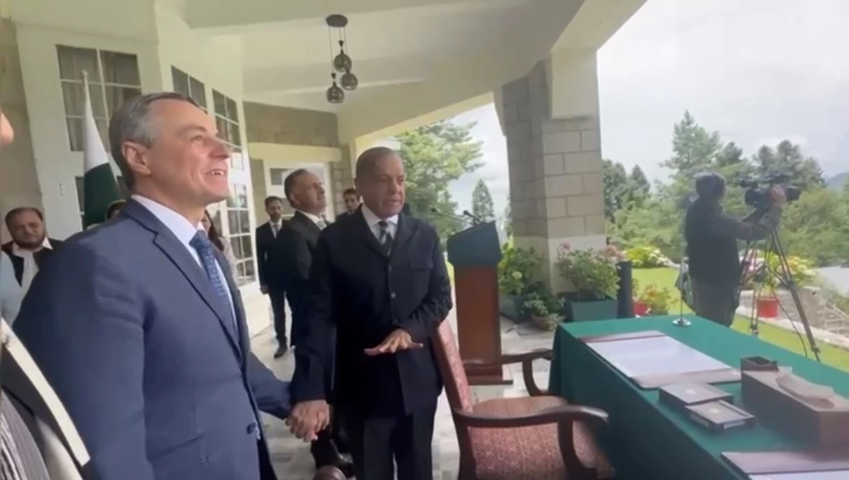 PM Shehbaz Sharif surprises many by conversing in German