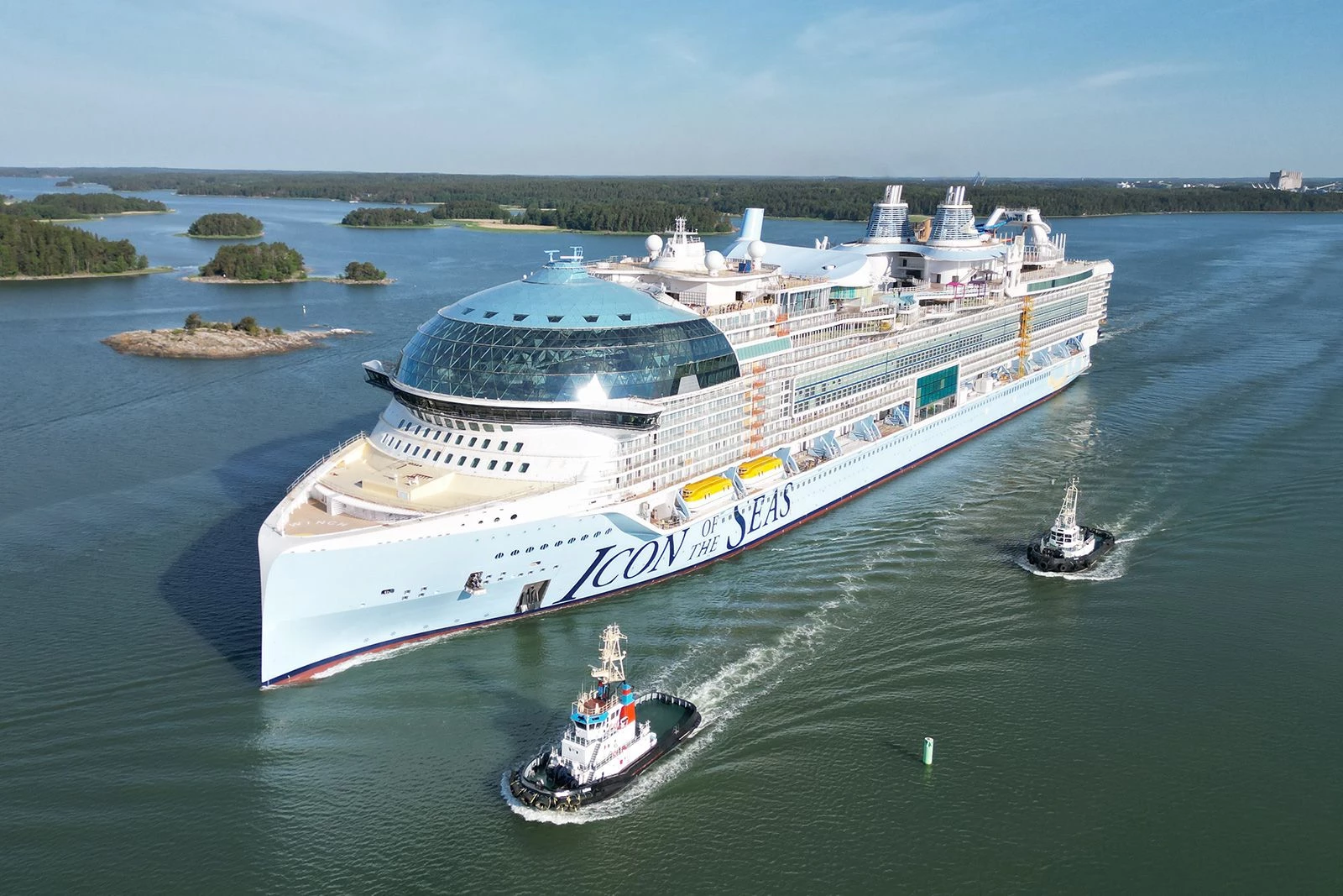 Icon of Seas, world’s largest cruise ship makes maiden voyage  