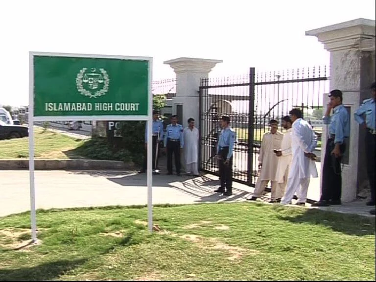 Ex-DG Sindh Building Control Authority moves court for pre-arrest bail