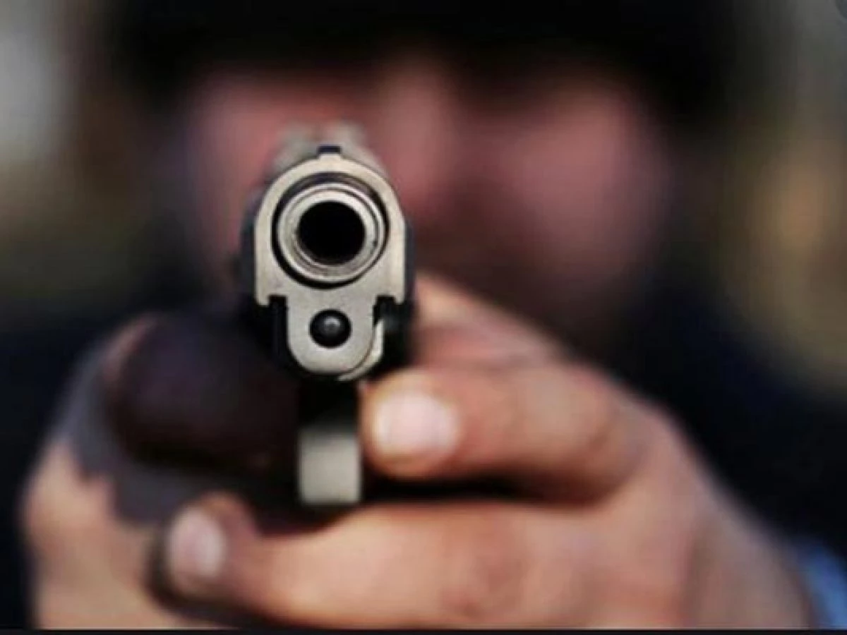 Woman among two shot dead in Lahore’s sessions court