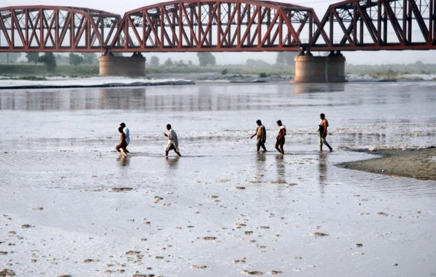 Crops over hundreds of acres flooded as Sutlej River overflows