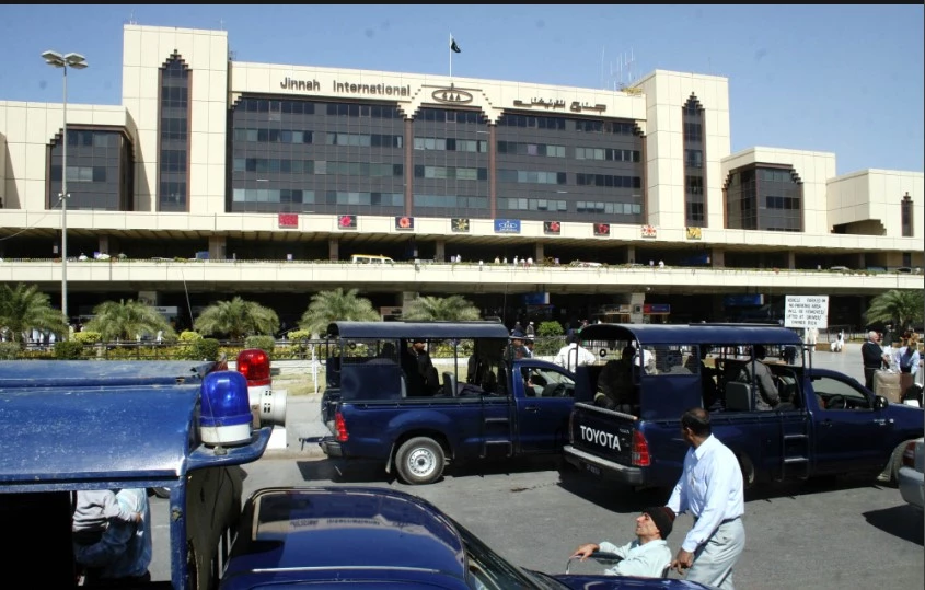 Bomb hoax call at Karachi Airport