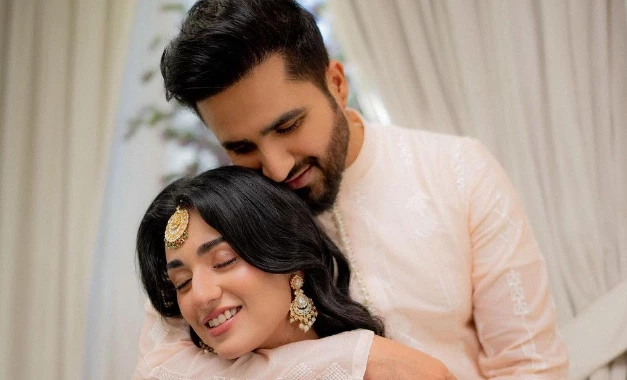 Falak Shabir pours love-filled birthday wish for wife Sarah Khan