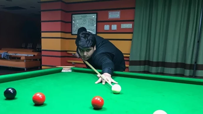 Pakistan’s Hamza Ilyas reaches semi-final of World U21 Snooker Championship