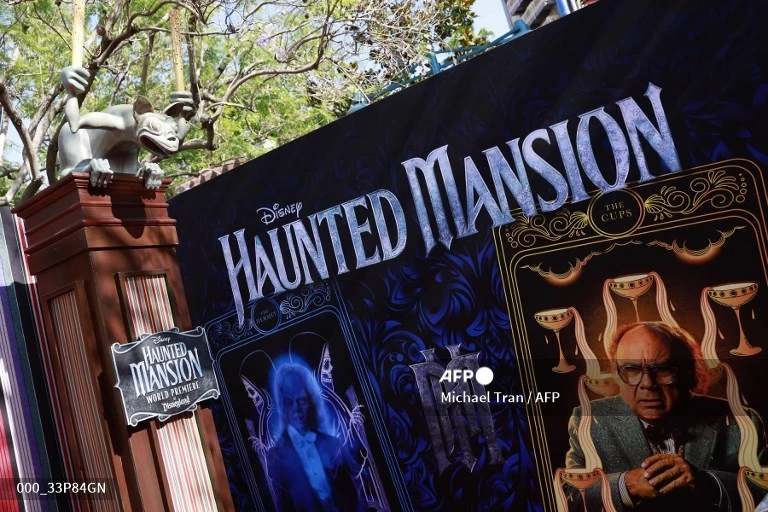 'Haunted Mansion,' a premiere without stars as strike bites