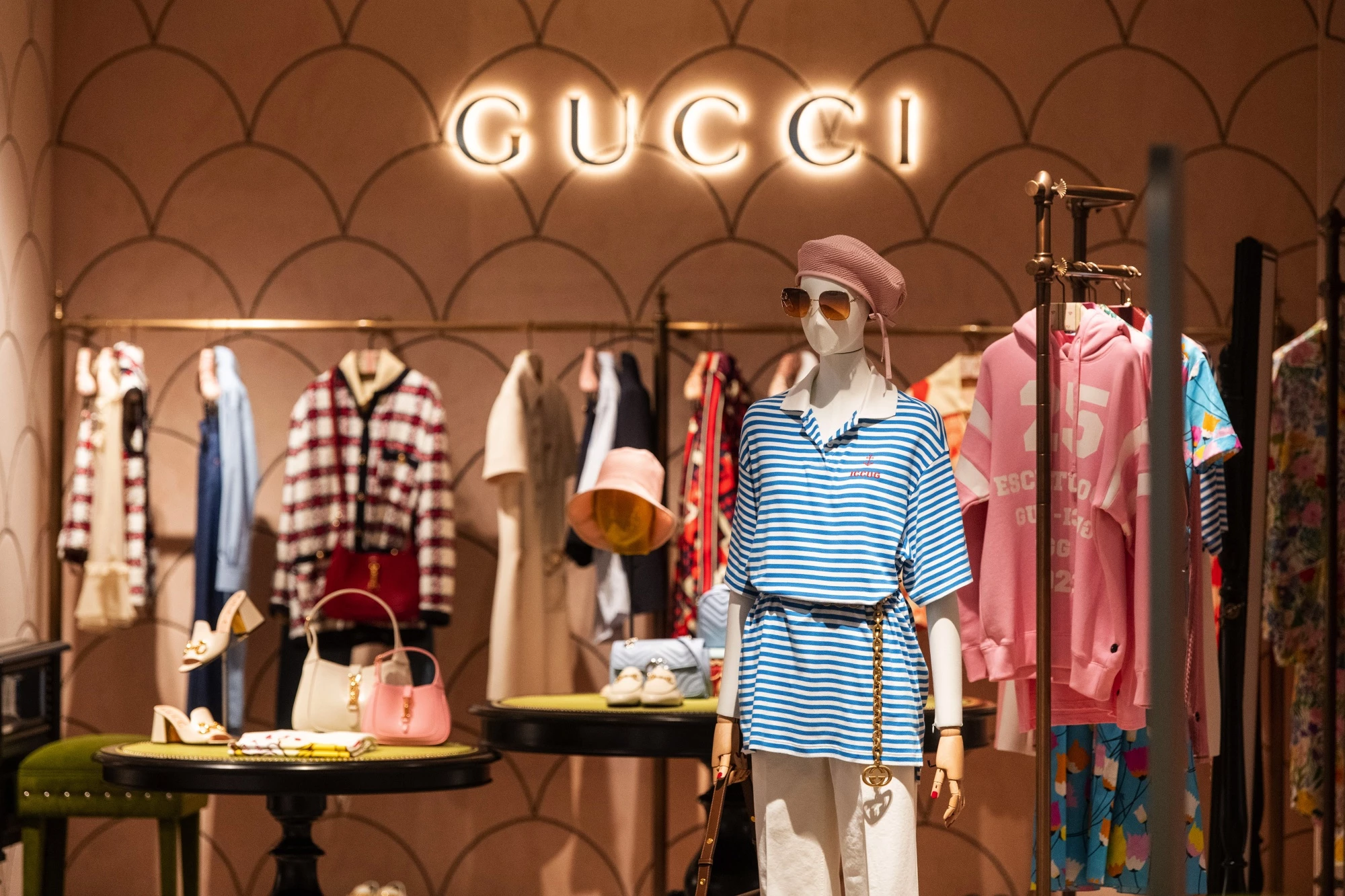 Kering shakes up underperforming Gucci