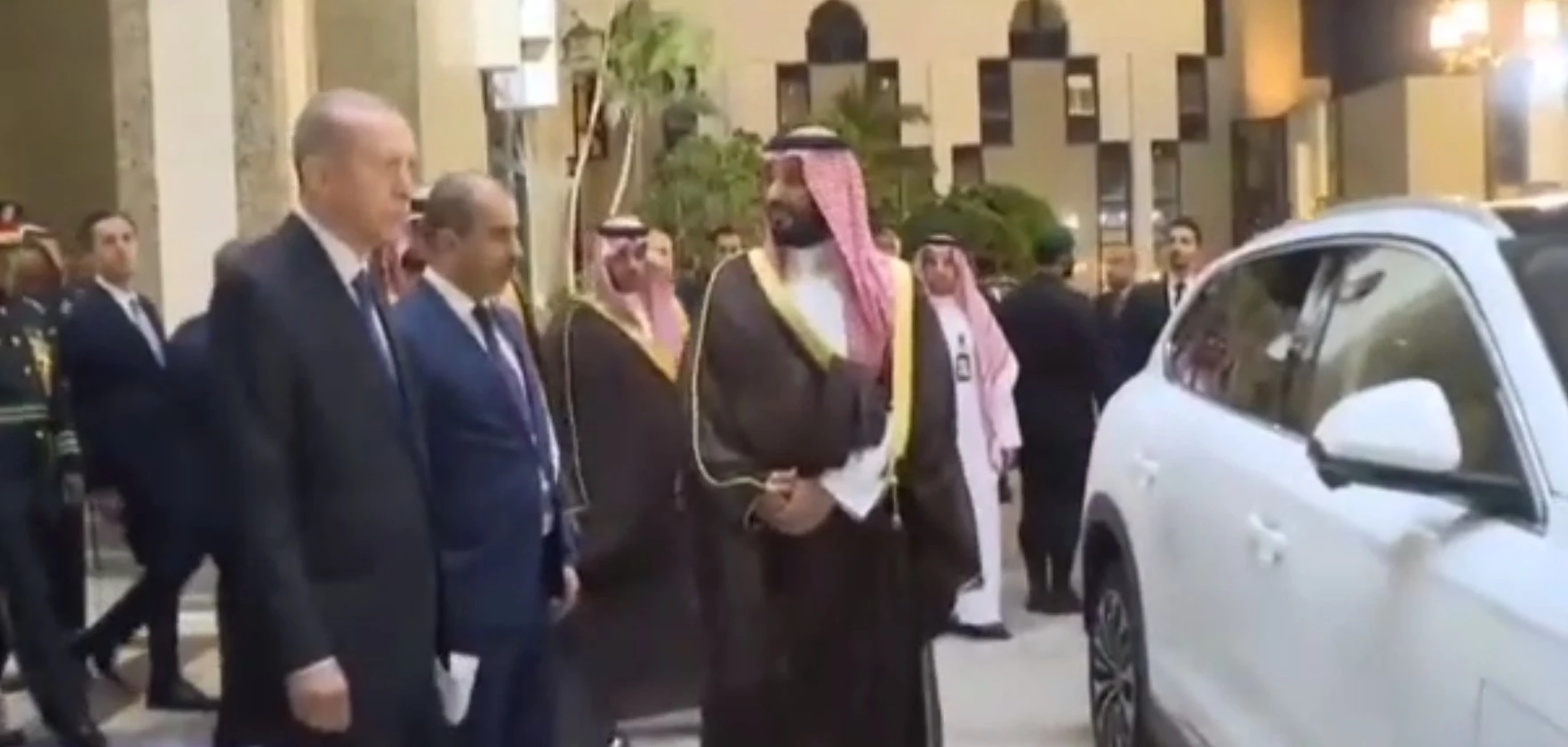 Turkish president gifts Turkey-made electric car to  Saudi Crown Prince