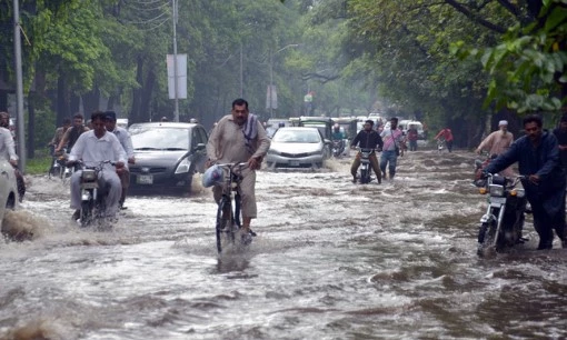 Heavy downpour pummels several Punjab cities triggering urban flooding