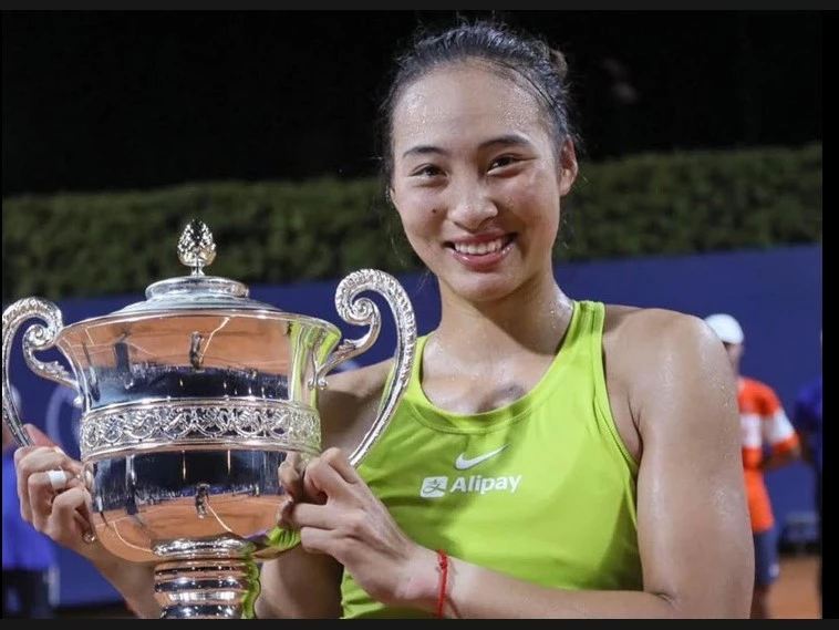 China's Zheng Qinwen wins maiden WTA title