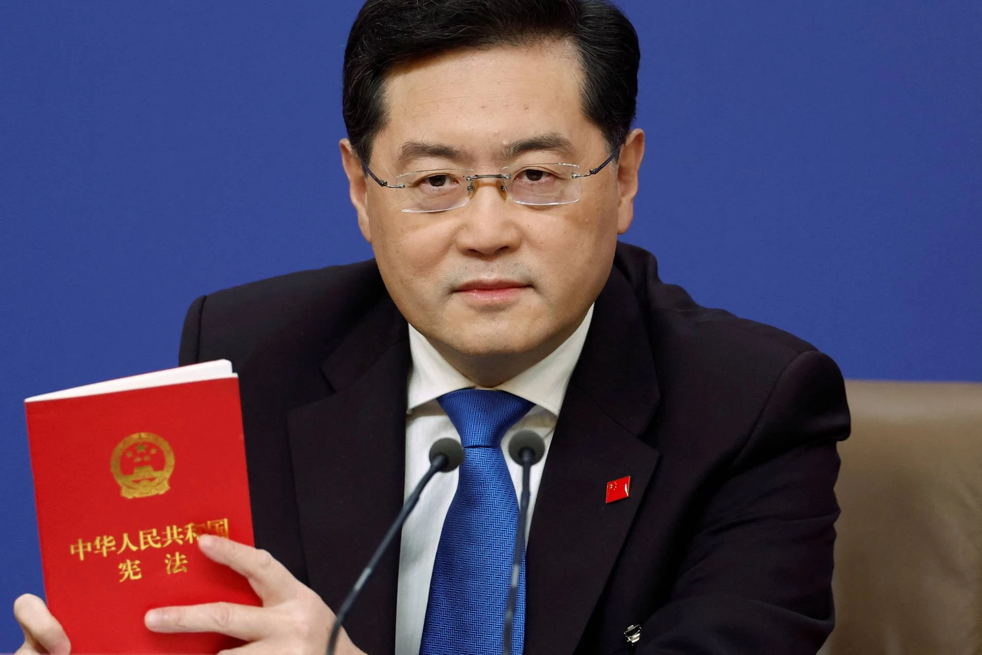 Beijing taps veteran diplomat Wang to replace absent Qin