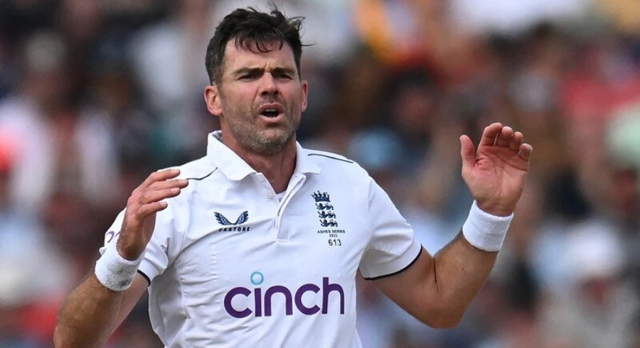 England retain Anderson in unchanged XI for Ashes finale