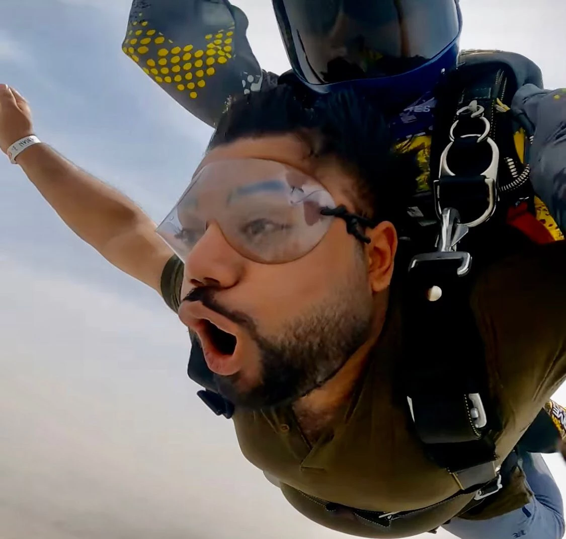 Ducky Bhai & wife’s dramatic skydiving sessions in Dubai evoke interesting feedback