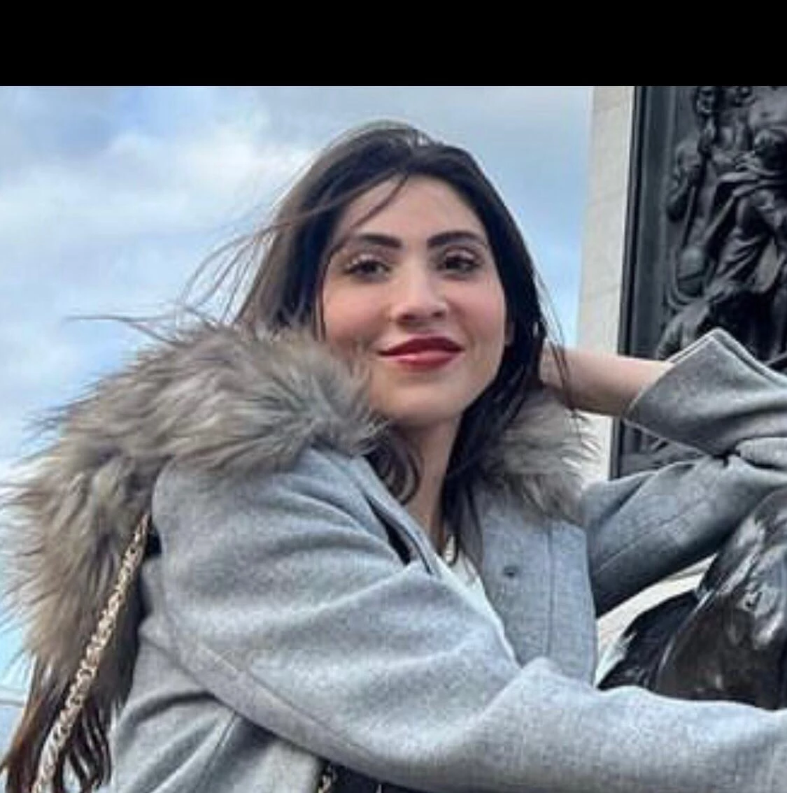 Hina Parvez has public transfixed on swoon-worthy snippets shared from Trafalgar Square