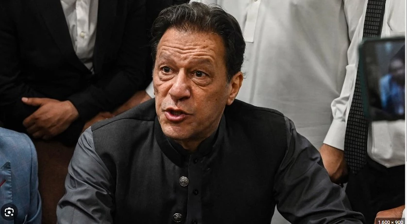 Apex court rejects Imran Khan’s plea for halting Toshakhana trial