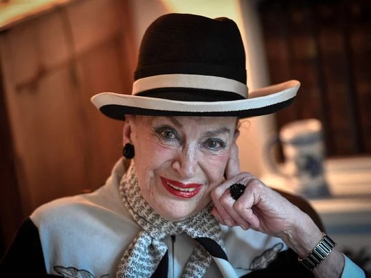 'Lady in the hat': Miss France diva De Fontenay dead at 90