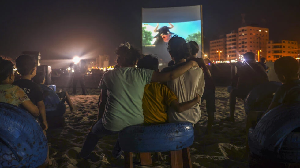 Gaza open-air cinema a breath of fresh air for Palestinians