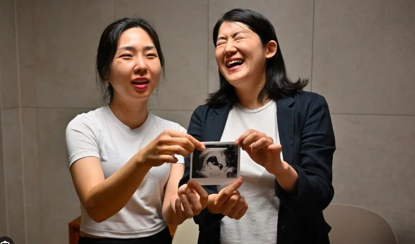 South Korean couple beat same-sex barriers to parenthood