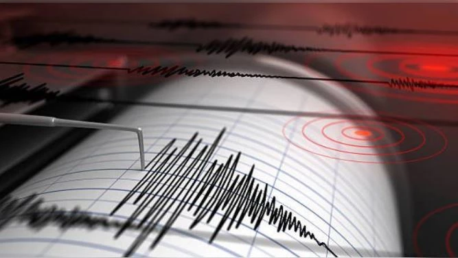 Parts of KP, Punjab again shaken by quake