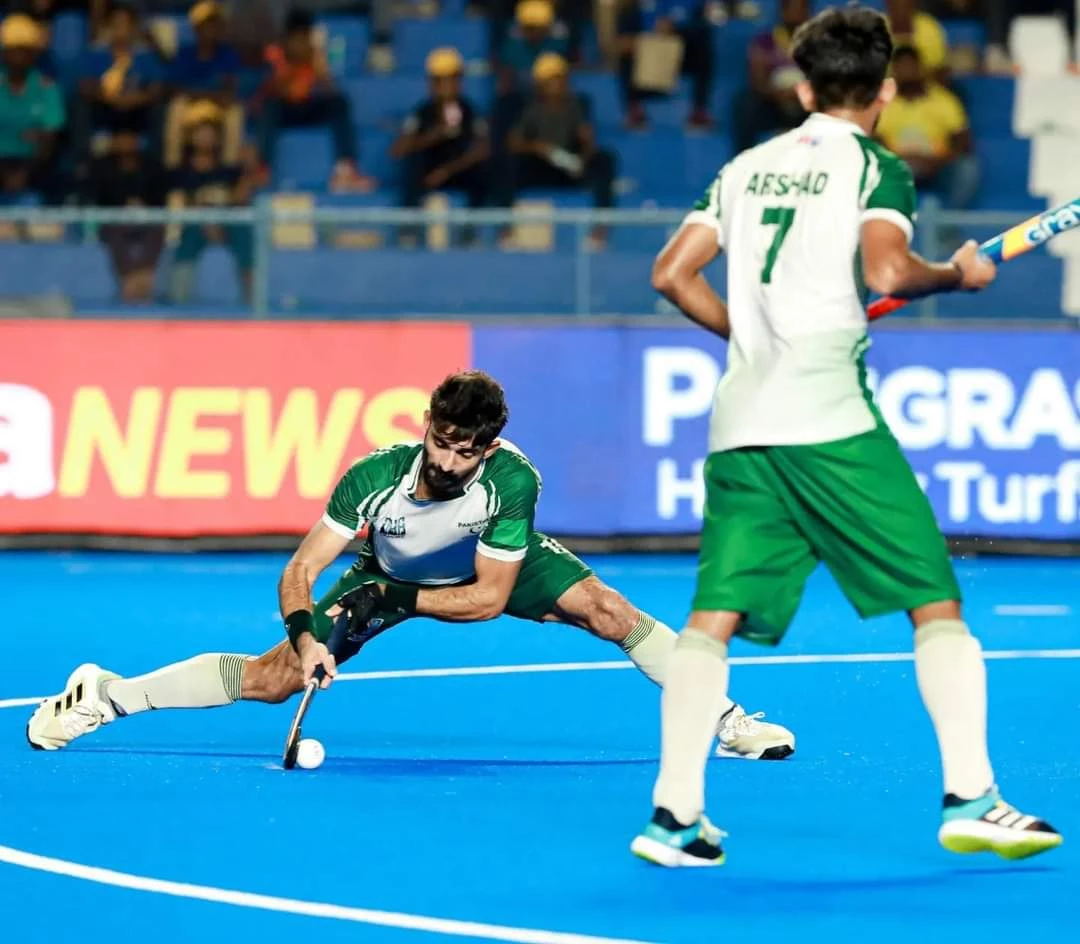 Pakistan beat China to keep semifinal hopes alive in Asian Champions Trohy