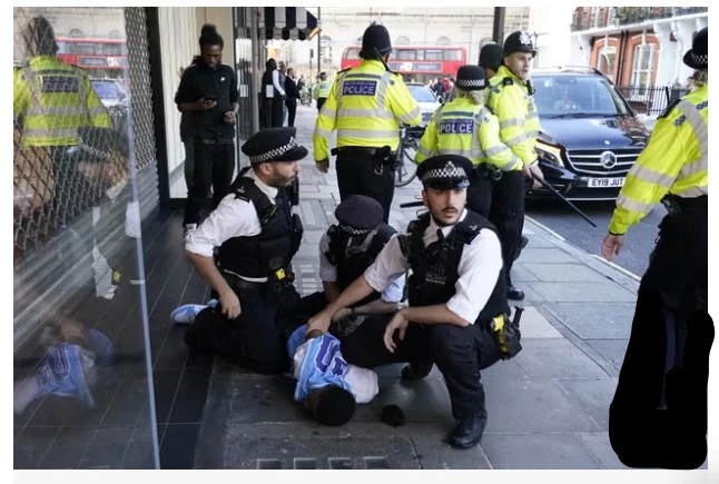 Several arrested in disorder on London's premier shopping street