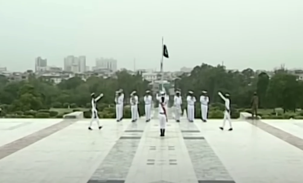 Change of Guards ceremonies take place at Quaid’s Tomb, Allama Iqbal’s shrine