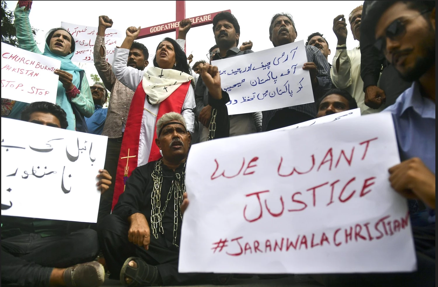 Muslims protect targeted Christians in Jaranwala rampage