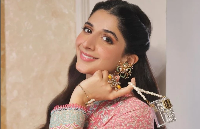 Mawra Hocane's moves on ‘With You’ take internet by storm