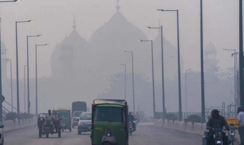 Air pollution greatest global threat to human health, says benchmark study