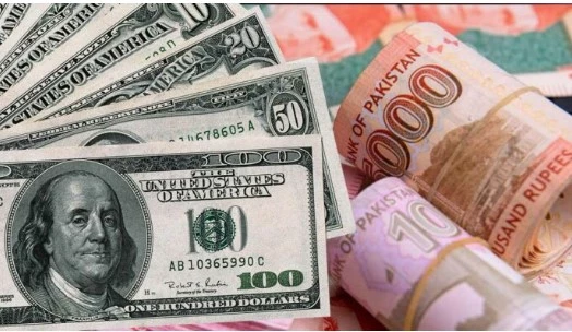 US dollar again thrashes Pakistani rupee to historic low in interbank