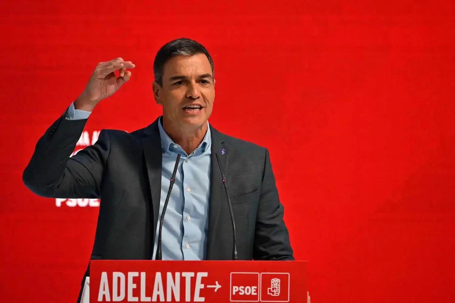 Spain's socialists confident of staying in power