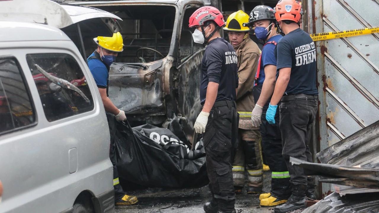 15 killed in Manila house fire