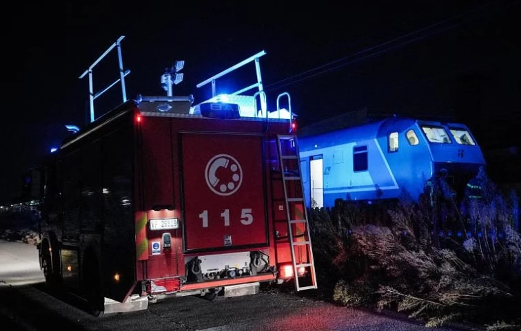 Five rail maintenance workers killed by train in Italy