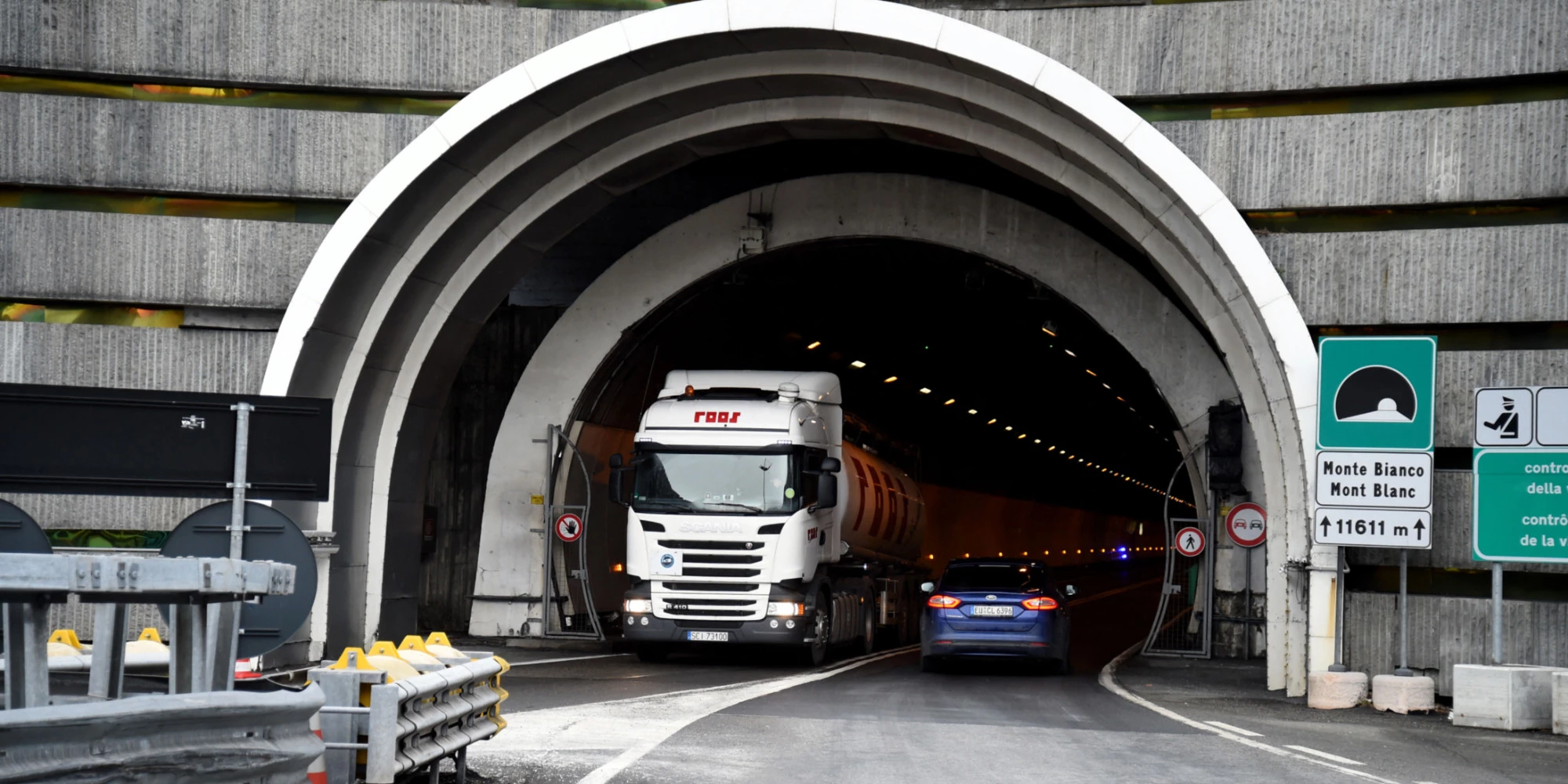 France, Italy agree to postpone closure of Mont Blanc tunnel