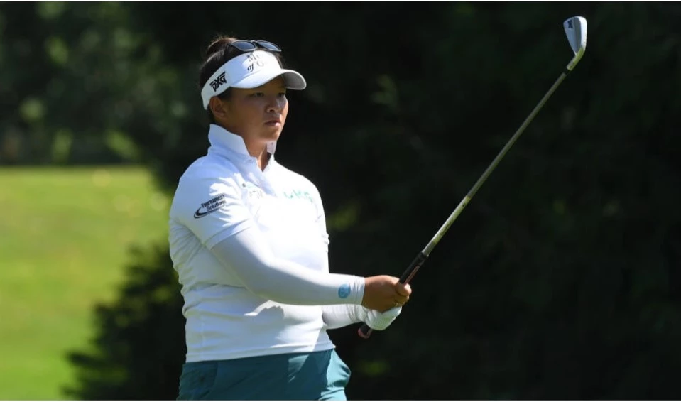 Late birdie lifts Khang to LPGA Portland Classic lead