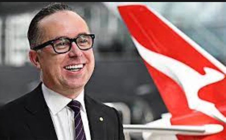 Qantas CEO steps down early as airline falls out of favour