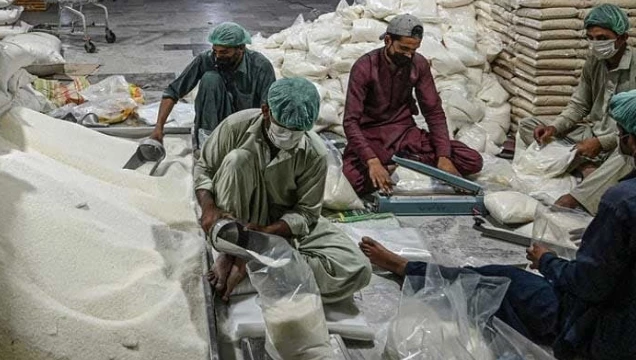 Sugar price hits Rs230 per kg in Chaman