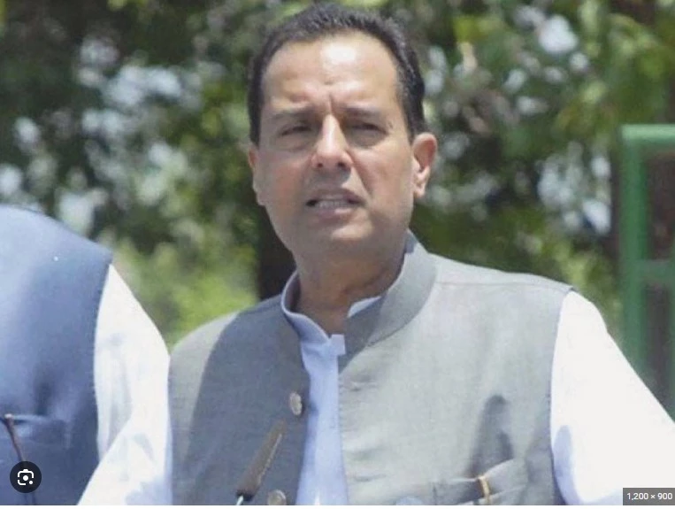 Nawaz Sharif will certainly return to Pakistan, says Captain Safdar